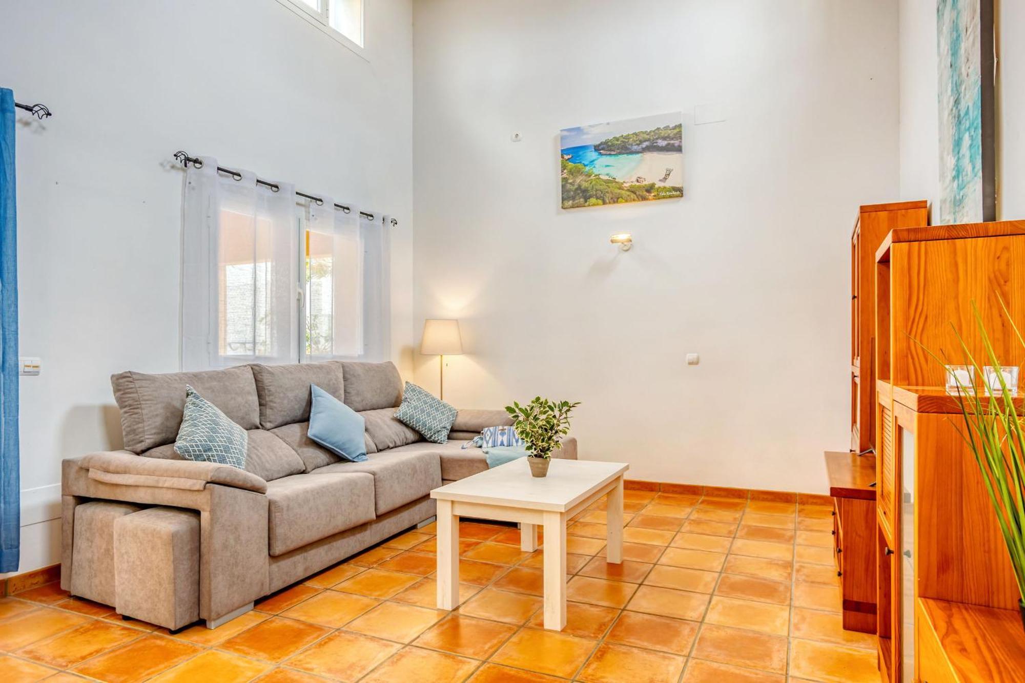 Casa Tulipa By Dracmallorca Cala Llombards
